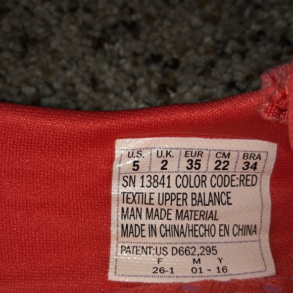 Sketchers - Picture 4 of 4